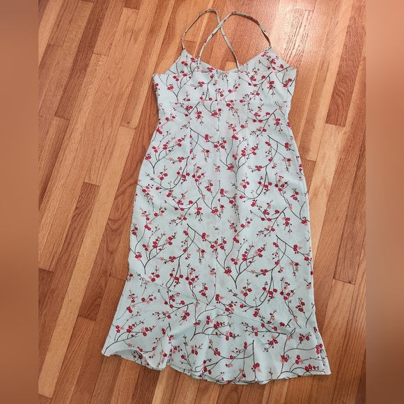 Express Cherry Blossom X Strap Dress Size 11/12 - Picture 2 of 4